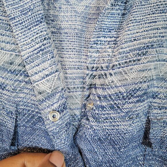 L'Agence Womens Silk Striped Snap Blouse Size 4 Blue Career Western Lightweight - Picture 4 of 13